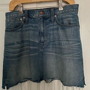 Madewell denim mini skirt-size 30